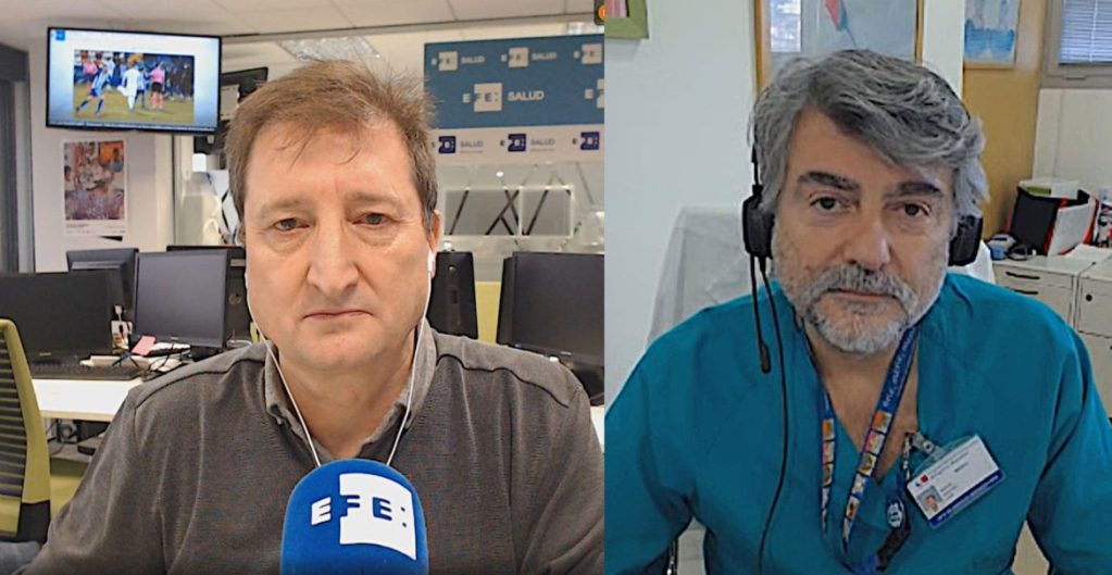 El doctor Manuel Sánchez Luna en su despacho del Hospital Gregorio Marañón de Madrid