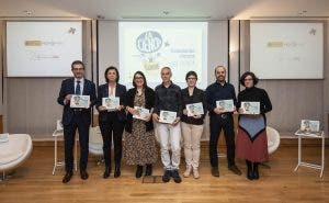 Enseñando Ciencia con Ciencia