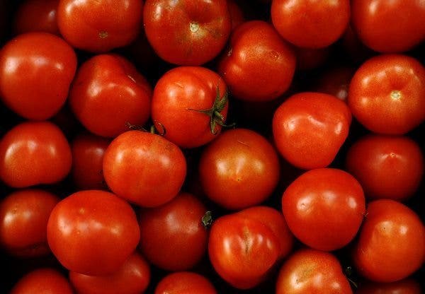 beneficios del tomate