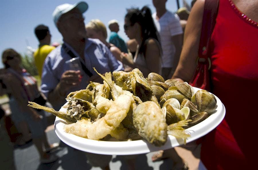 Cádiz, gastronomía, gaditana, abecedario de la nutrición, alimentación, recetas, platos, pescaito frito, pescado, rebozado, andalucía