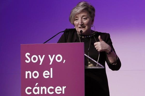 Ana Lluch-cáncer-novartis Ana Lluch durante la presentación de "Soy yo, no el cáncer". Efesalud.com