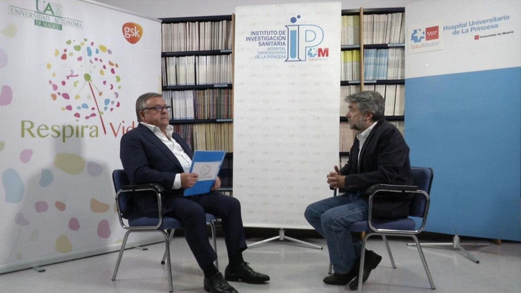 El Dr. Ancochea Bermúdez entrevista al Dr. Sánchez Luna.