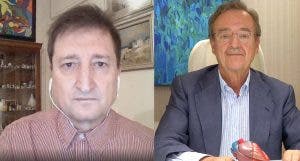El periodista de EFEsalud, Gregorio del Rosario, y el cardiólogo intervencionista, Carlos Macaya Miguel