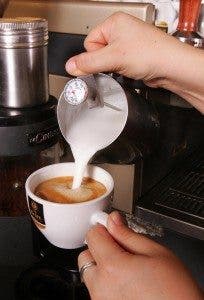 café