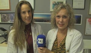 Las doctoras Cayetana Barbed Isusi y Carmen Sala Salmerón