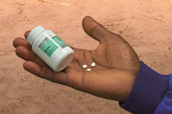Cada bote de Mectizan contiene 500 pastillas, para que su distribución sea más sencilla./ Imagen cedida por MSD