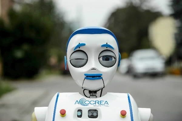 ROBOT