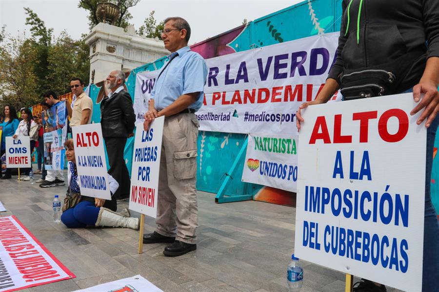 coronavirus antivacunas negacionistas psicología
