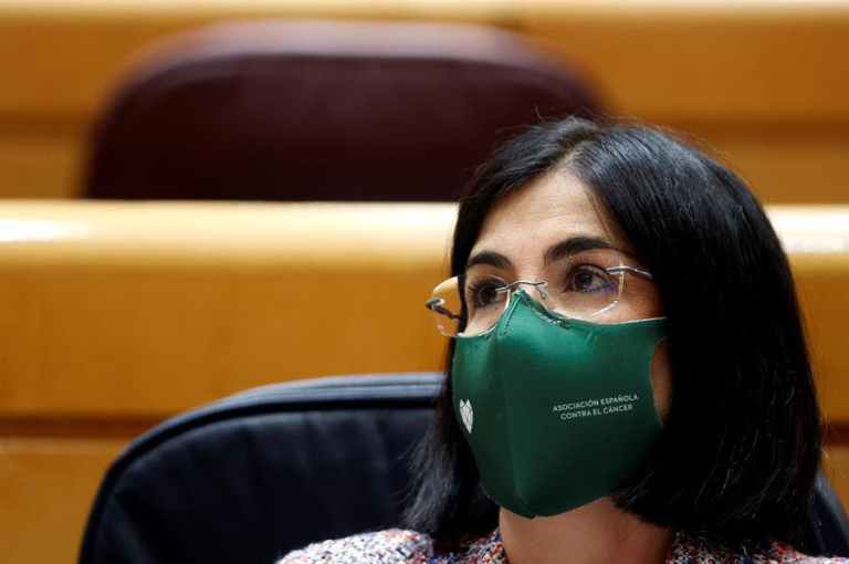 La ministra de Sanidad, Carolina Darias