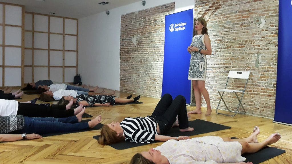 estrés ictus mujer