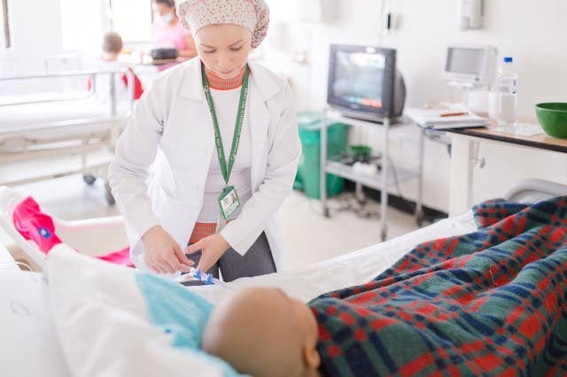 oncología, nutrición parenteral, nutrición cáncer, enfermería, desnutrición