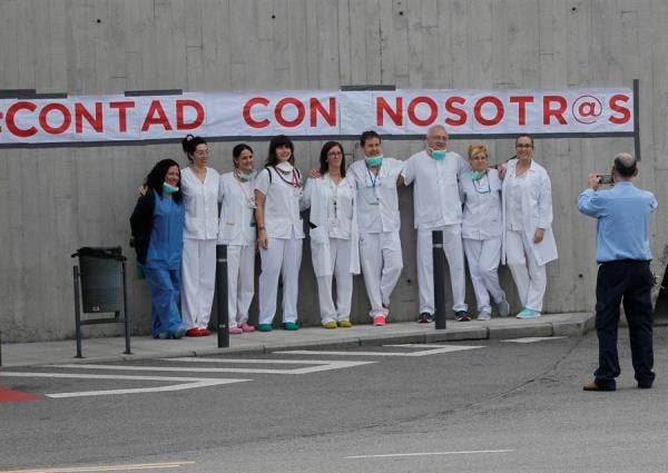 sanitarios contagiados