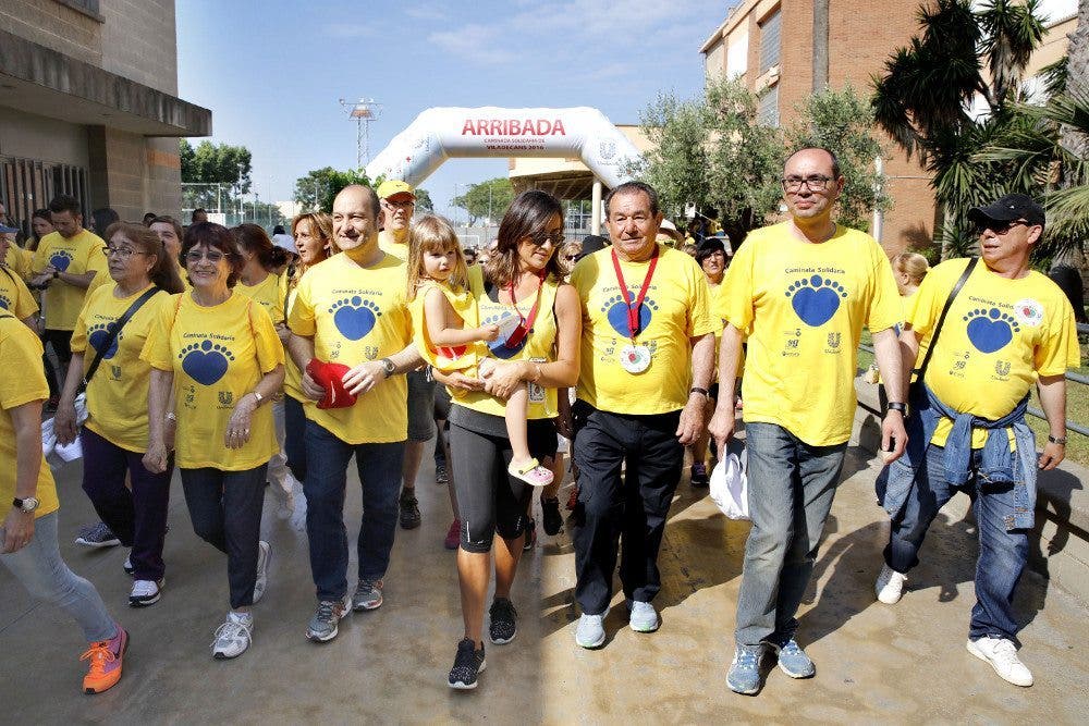 Los organizadores al frente de la Caminata/Foto facilitada por Unilever 