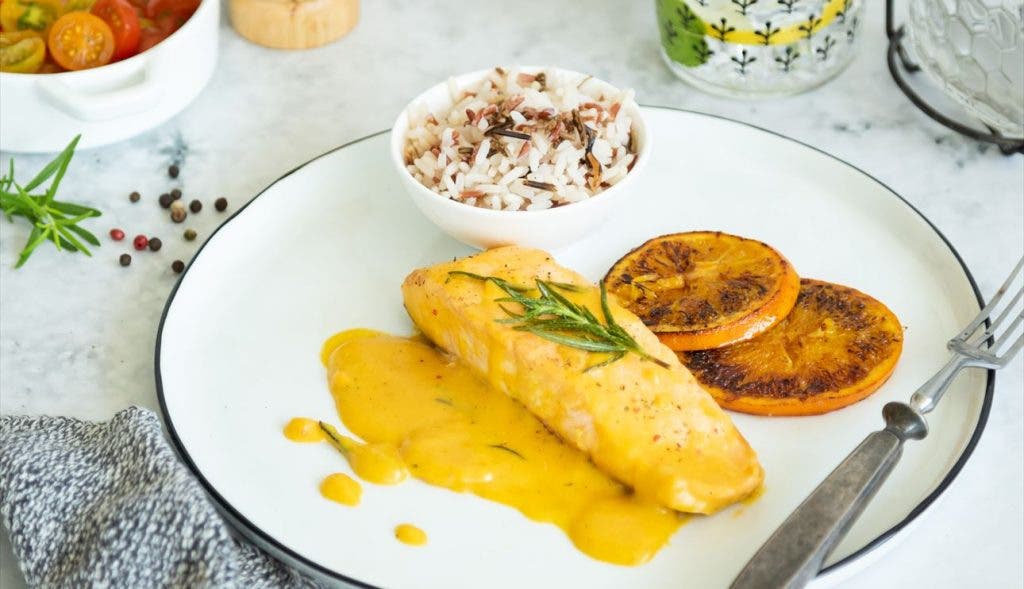 salmón a la naranja receta gastronomía valenciana