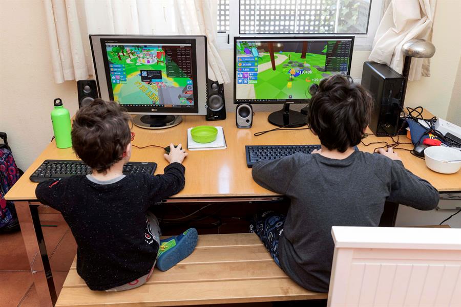 niños tecnología  