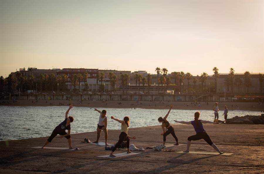 Ejercicio vida beneficios yoga