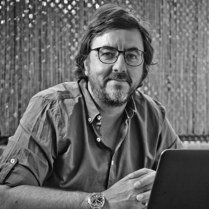 Rafael Hernández Estefanía, cirujano y escritor